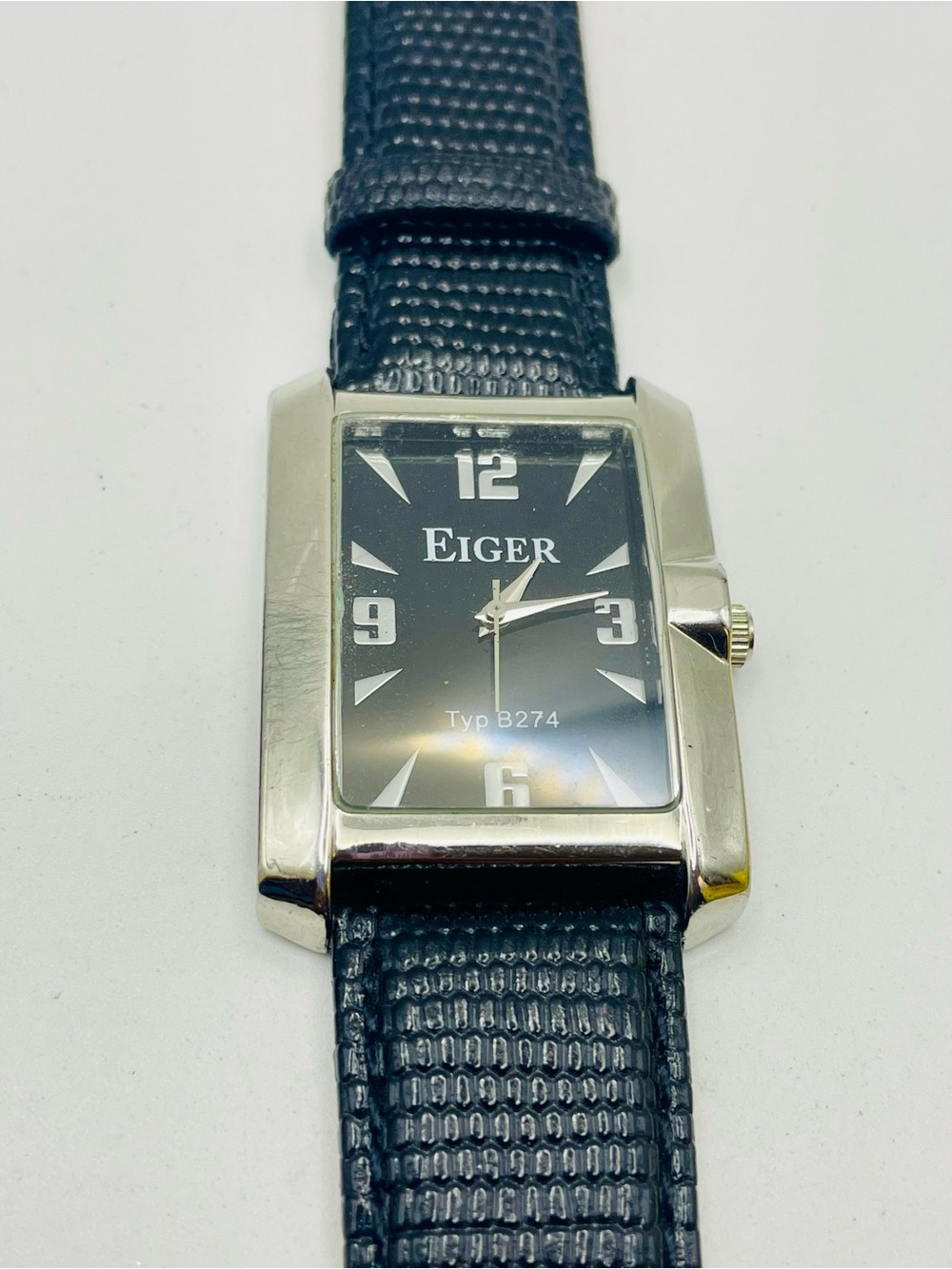 Eiger Men's Black Leather Strap Rectangular Watch. Genuine Leather. Never worn
